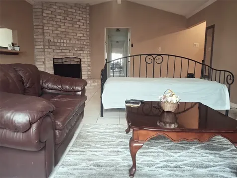4022 Manordale Drive Houston TX 77082