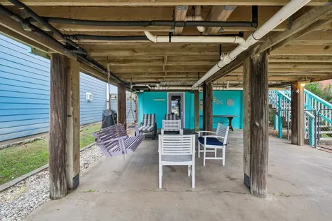 4121 Las Palmas Street Galveston TX 77554