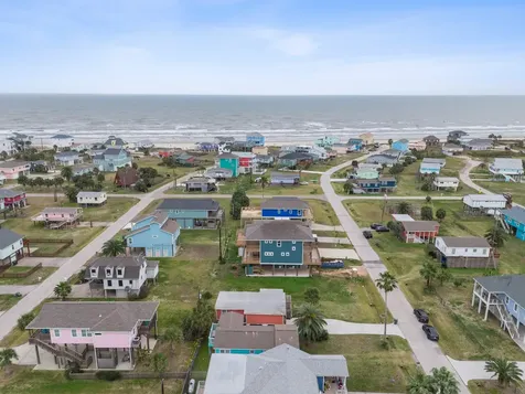4121 Las Palmas Street Galveston TX 77554