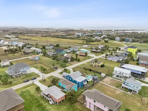 4121 Las Palmas Street Galveston TX 77554