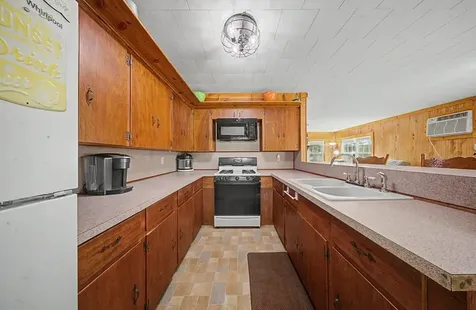 2874 Cr 4750 Broaddus TX 75929