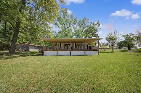 2874 Cr 4750 Broaddus TX 75929
