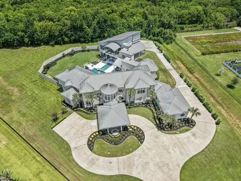 4043 Maranatha Drive Sugar Land TX 77479