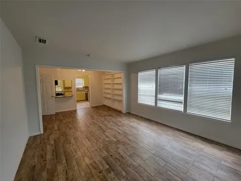 4301 Dorothy Street Bellaire TX 77401