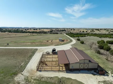 417 County Road 60 Gatesville TX 76528