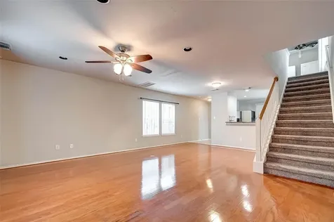 1718 Redwing Cove Drive Houston TX 77009