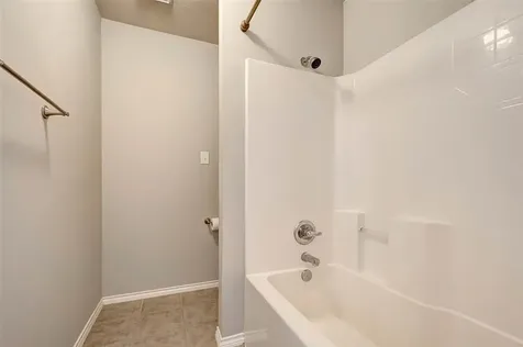 1718 Redwing Cove Drive Houston TX 77009