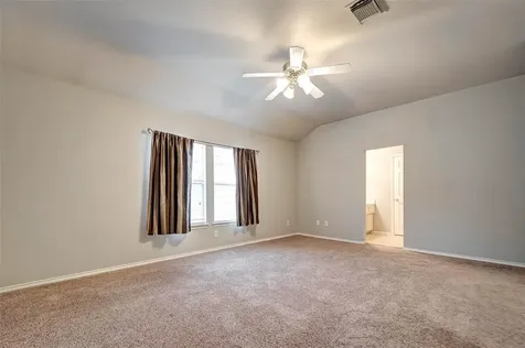 1718 Redwing Cove Drive Houston TX 77009
