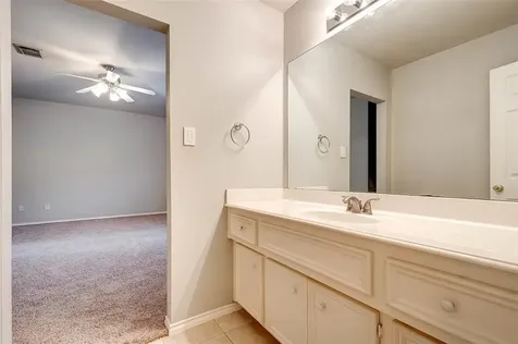 1718 Redwing Cove Drive Houston TX 77009
