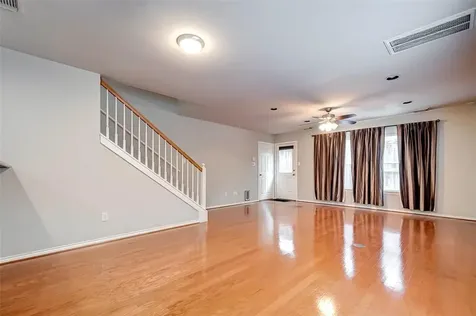 1718 Redwing Cove Drive Houston TX 77009
