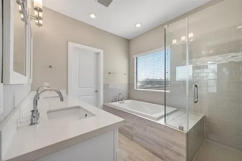 3808 Sherman Street B Houston TX 77003