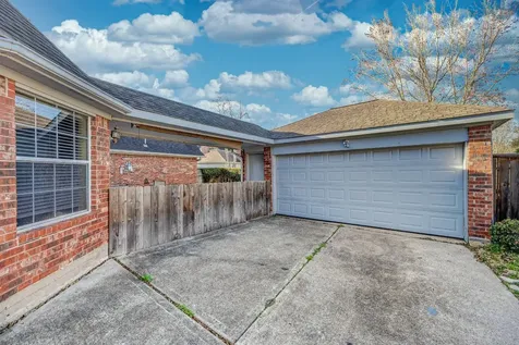 7111 Glenwood Drive Sugar Land TX 77479