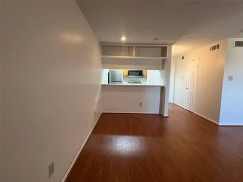 2826 S Bartell Drive 21 Houston TX 77054