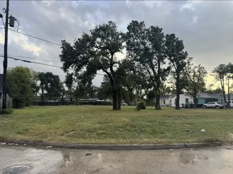 6714/0 E Crosstimbers/landor Street Houston TX 77028
