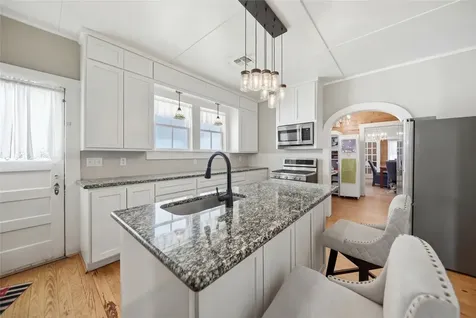 215 N Haupstrasse Street Carmine TX 78932