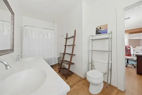 215 N Haupstrasse Street Carmine TX 78932