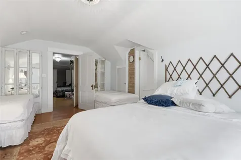 215 N Haupstrasse Street Carmine TX 78932