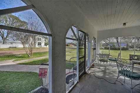 215 N Haupstrasse Street Carmine TX 78932