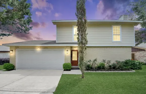6903 La Violetta Drive Houston TX 77083