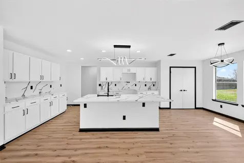 7803 Black Bird Lane Baytown TX 77523