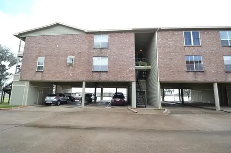 18800 Egret Bay Boulevard 106 Webster TX 77058