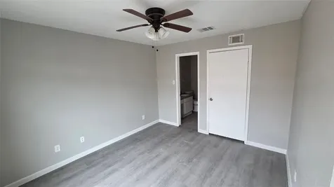 18800 Egret Bay Boulevard 106 Webster TX 77058
