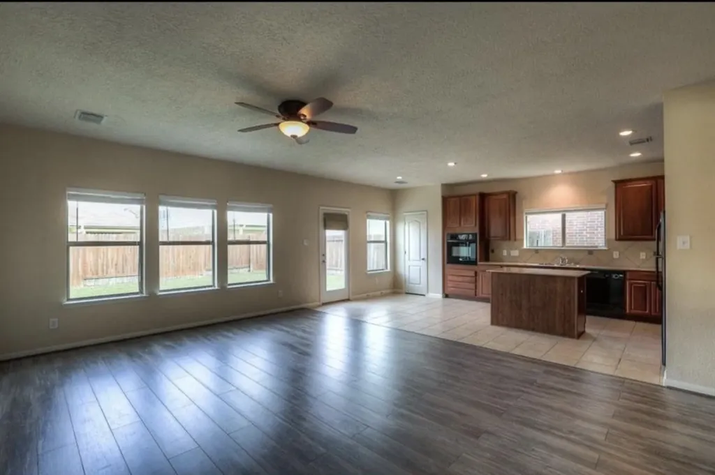 29610 Legends Glen Drive Spring TX 77386