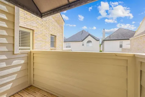 2118 Nantucket Drive C Houston TX 77057