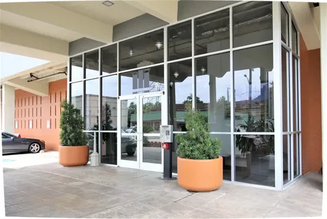 230 W Alabama 1002 Houston TX 77006