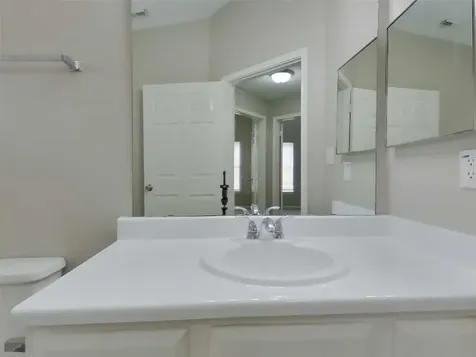 3135 Kelling Street Houston TX 77045