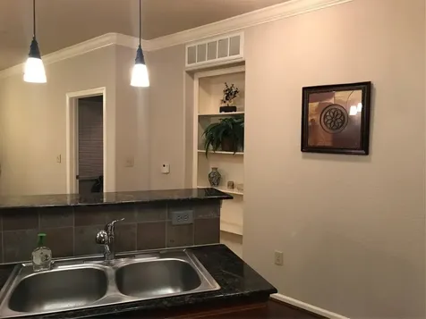 1711 Old Spanish Trail 106 Houston TX 77054