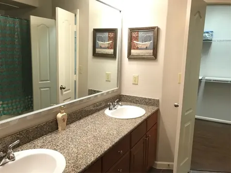 1711 Old Spanish Trail 106 Houston TX 77054