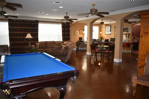 1711 Old Spanish Trail 106 Houston TX 77054