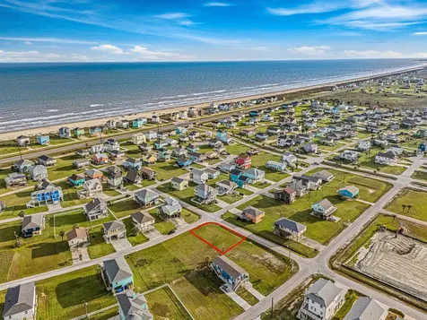 22910 Camino Street Galveston TX 77554
