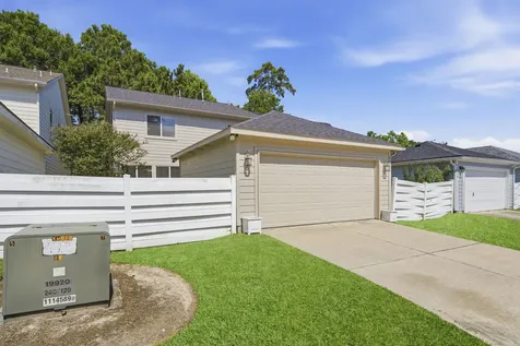 26848 Manor Crest Court Kingwood TX 77339