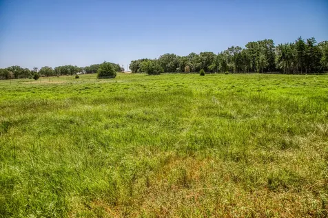 1922 County Road 324 Caldwell TX 77836