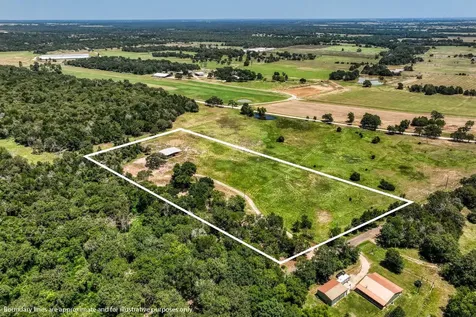 1922 County Road 324 Caldwell TX 77836