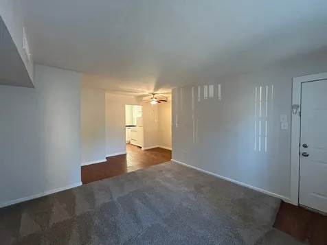 3629 N Macgregor Wa 141 Houston TX 77004