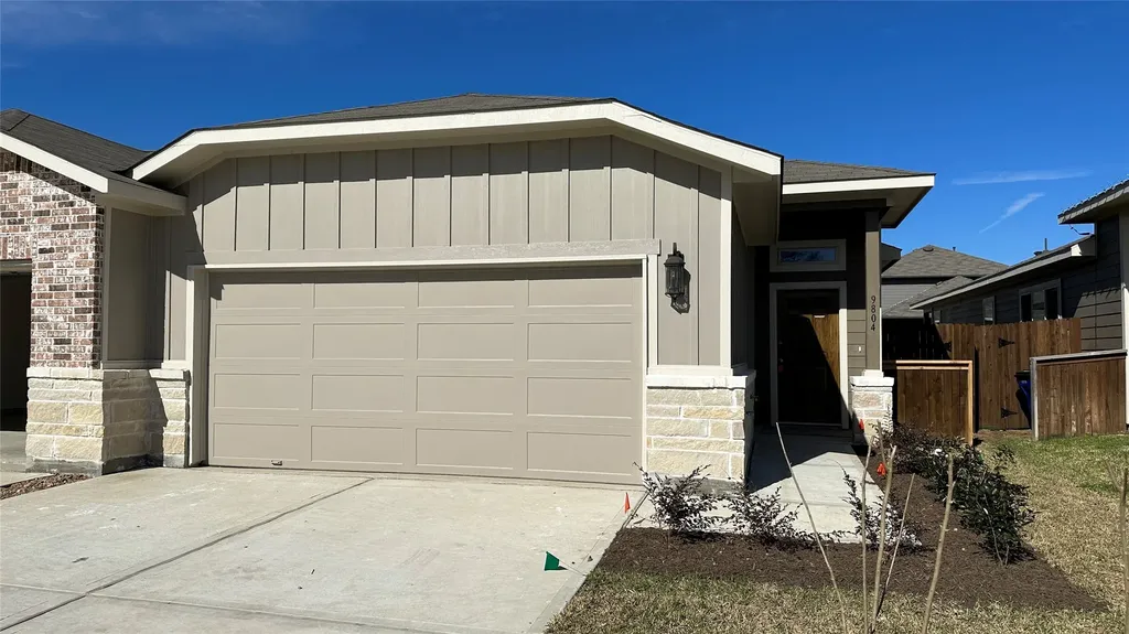 9804 Grosbeak Lane Magnolia TX 77354