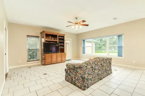 55 Mandevilla Court Lake Jackson TX 77566