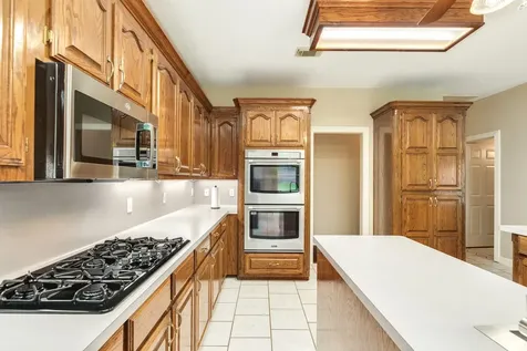 55 Mandevilla Court Lake Jackson TX 77566