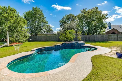 55 Mandevilla Court Lake Jackson TX 77566
