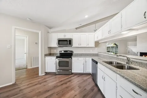 11322 Yorklyn Drive Houston TX 77066