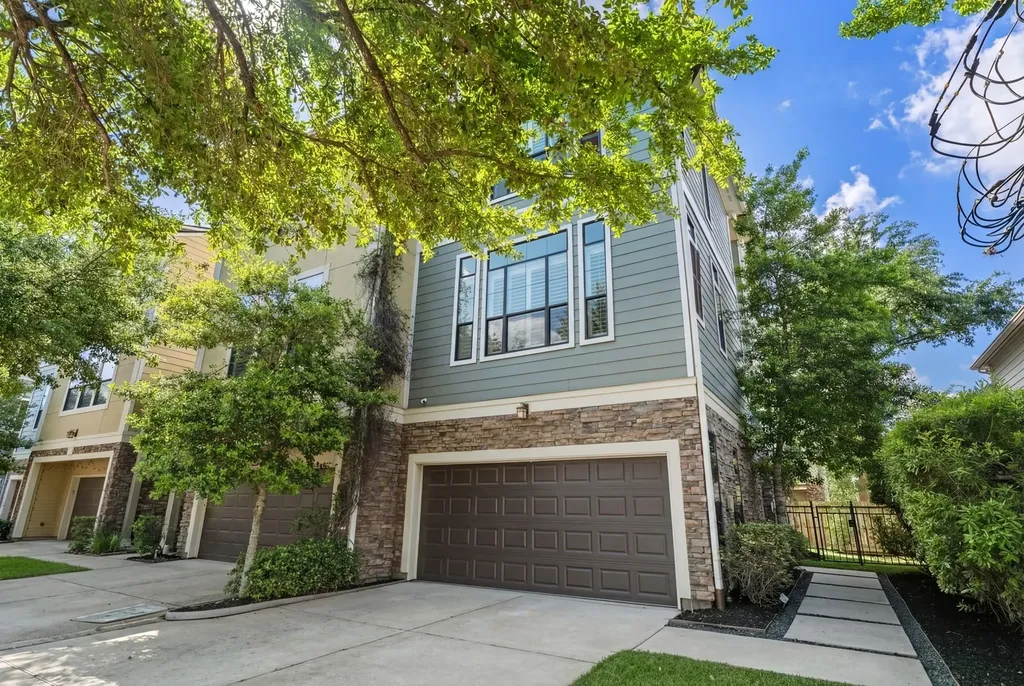 1118 W 25th Street Houston TX 77008