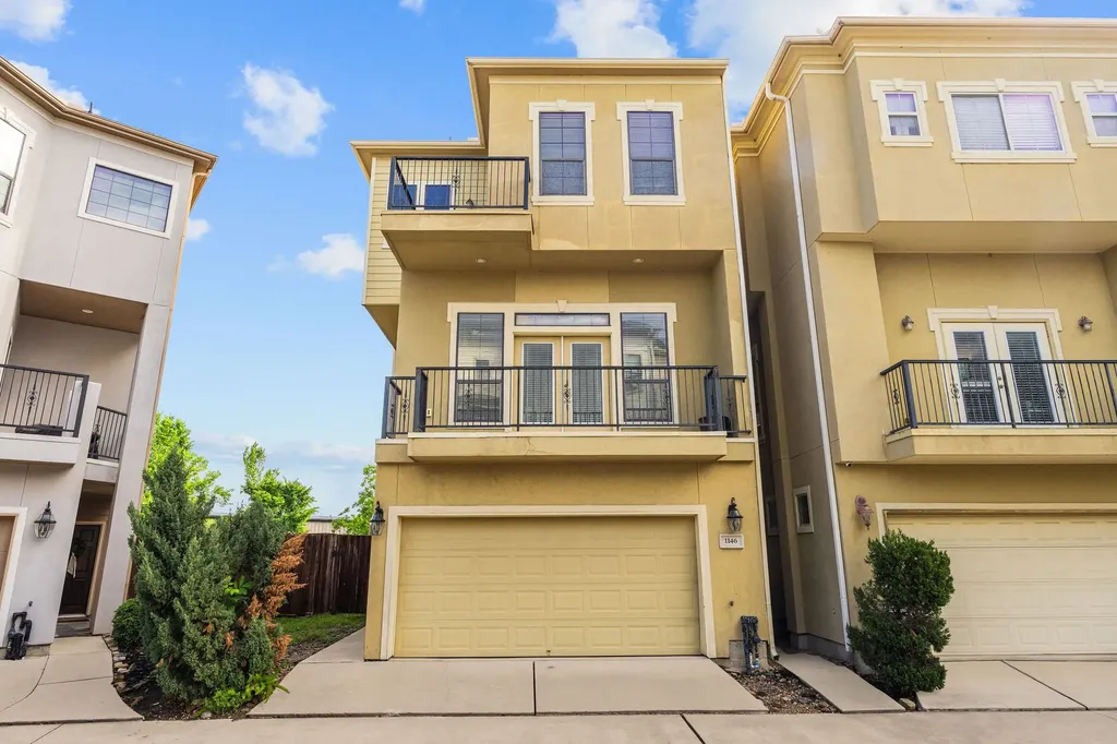 1146 Hempstead Villa Lane Houston TX 77008