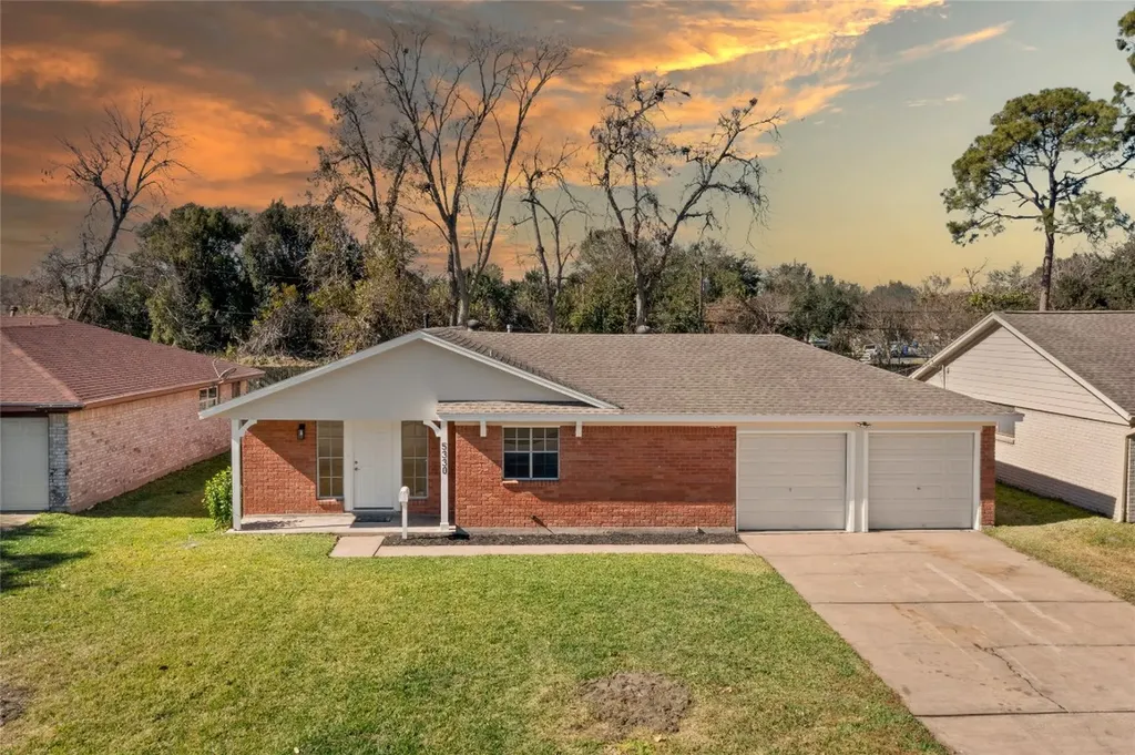 5330 Royal Oak Drive Texas City TX 77591