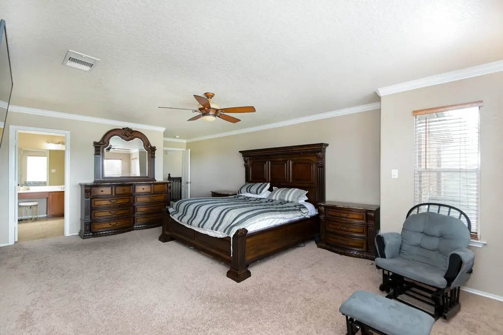 6737 Riverwood Live Oak TX 78233