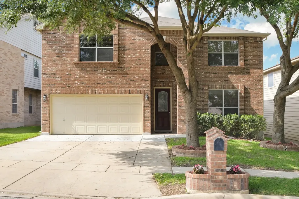 6737 Riverwood Live Oak TX 78233