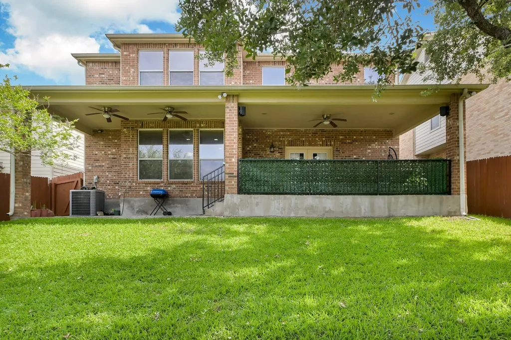 6737 Riverwood Live Oak TX 78233