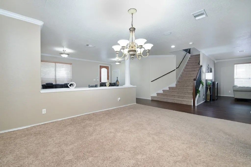 6737 Riverwood Live Oak TX 78233